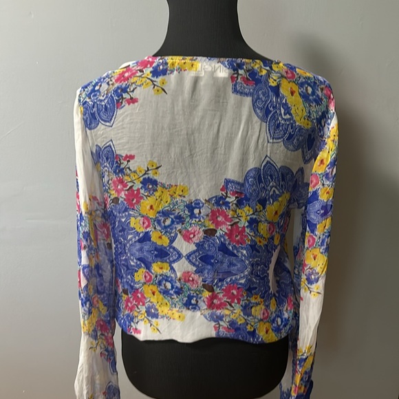 Single Top - Picture 3 of 5